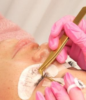 CURSO EXTENSAO DE CILIOS